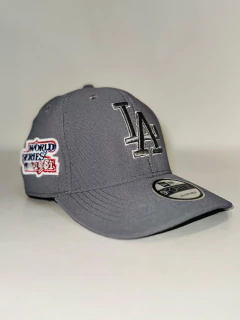 Gorra cerrada curva NY NEW ERA 9006 - comprar online