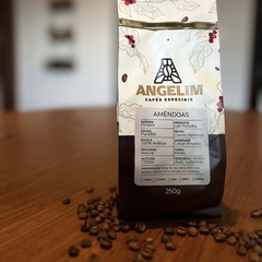 Café Especial Amêndoas Grãos - 250g - comprar online