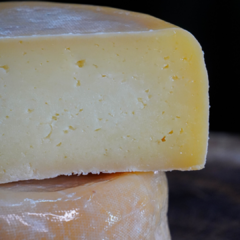 Queijo Colonial de Ovelha - 250g na internet