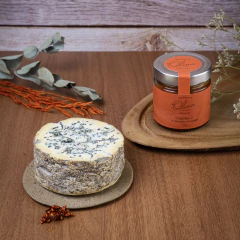 Gorgonzola Duplo Creme & Caramelo de Chocolate e Laranja na internet