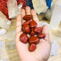 Jaspe Vermelho - pedra rolada - Vitalidade - Ametysta - Loja de Cristais 