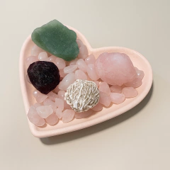 Kit Manifestação do Amor - Cristais + Suporte