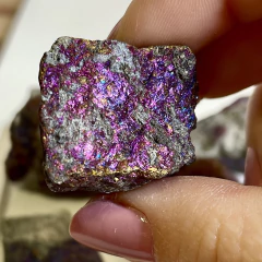 Imagem do Bornita - Alegria - Pedra bruta