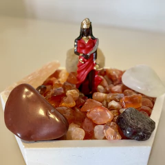 Imagem do Iansã Altar - Cristais + Imagem + Suporte
