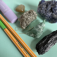Kit cristais para o trabalho - Proteção, Energia, Prosperidade, Equilíbrio e Concentração - Ametysta - Loja de Cristais e Produtos de Bem Estar, Holísticos e Místicos