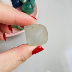 Topázio Azul - pedra bruta - pensamentos positivos na internet