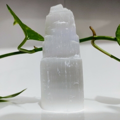 Torre de Selenita - Limpeza Energética - Pedra bruta de 10 cm