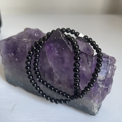 Pulseira de Turmalina Preta em esfera - Proteção - Ametysta - Loja de Cristais e Produtos de Bem Estar, Holísticos e Místicos