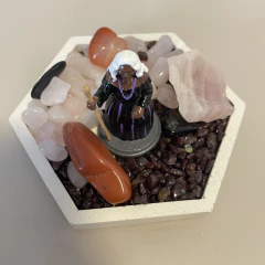 Pombagira Altar - Cristais + Imagem + Suporte - loja online