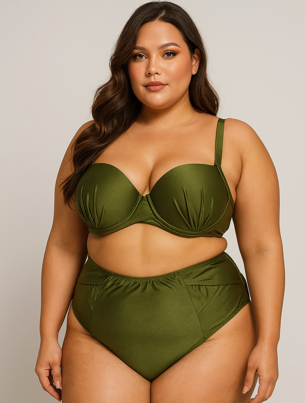 Biquíni Plus Size Alta Sustentação Top Com Bojo e Calcinha Hot Pant Angelica | Verde Oliva