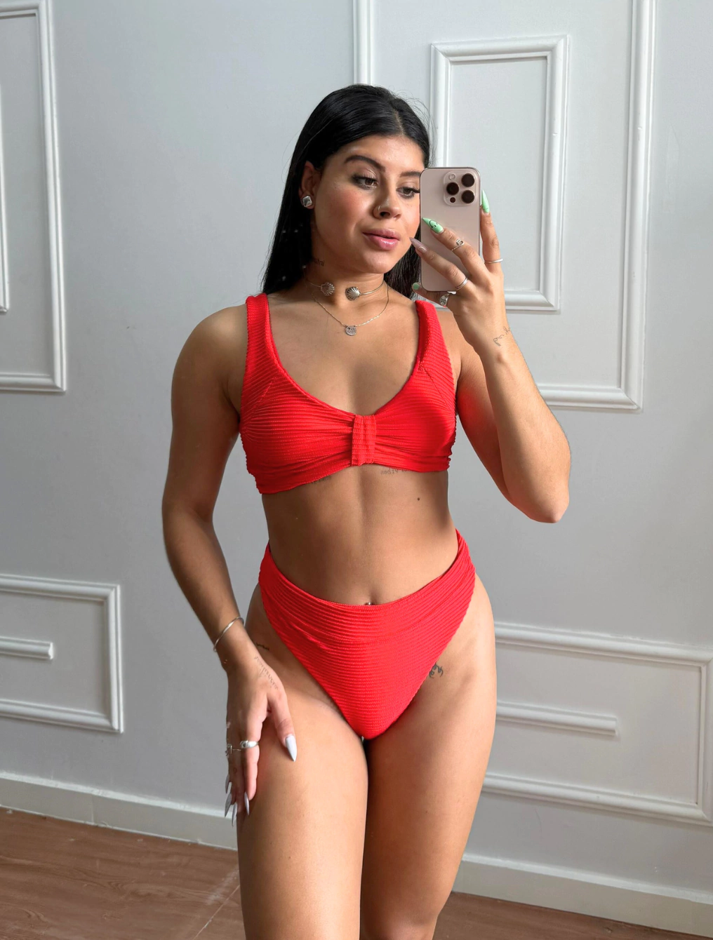 Biquíni Top em Cropped e Calcinha com Pala Cintura Média Niina | Vermelho