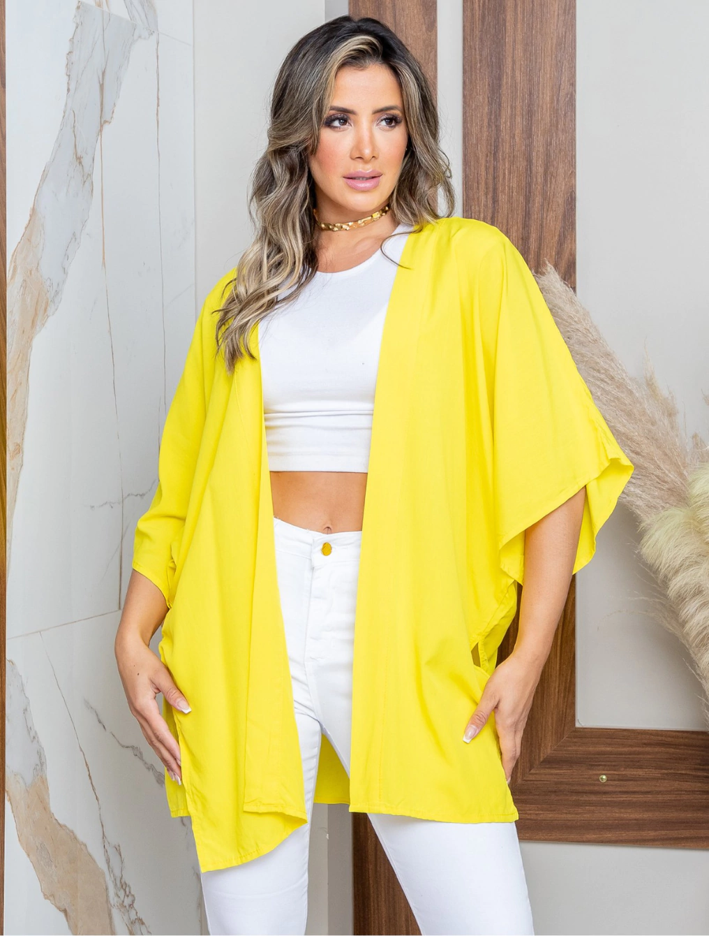 Kimono Saida de Praia Curto Aberto Com Amarração Leve Ohana | Amarelo