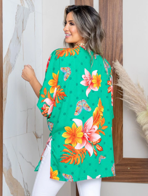 Kimono Saida de Praia Curto Aberto Com Amarração Leve Ohana | Floral Verde - comprar online