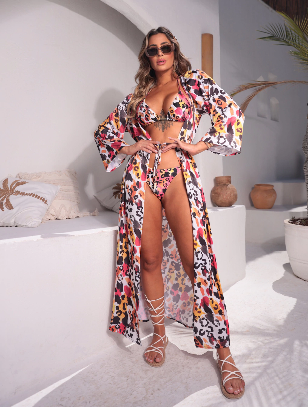 Saída Longa Estampada Com Amarração Frontal Onça | Off com Pink