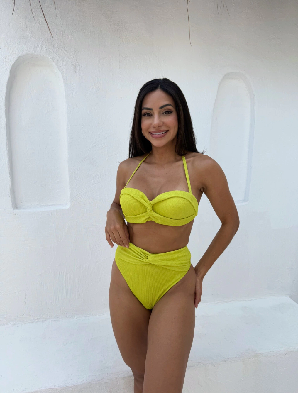 Biquini Aro Meia Taca com Bojo e Calcinha HotPant Genevive | Lima