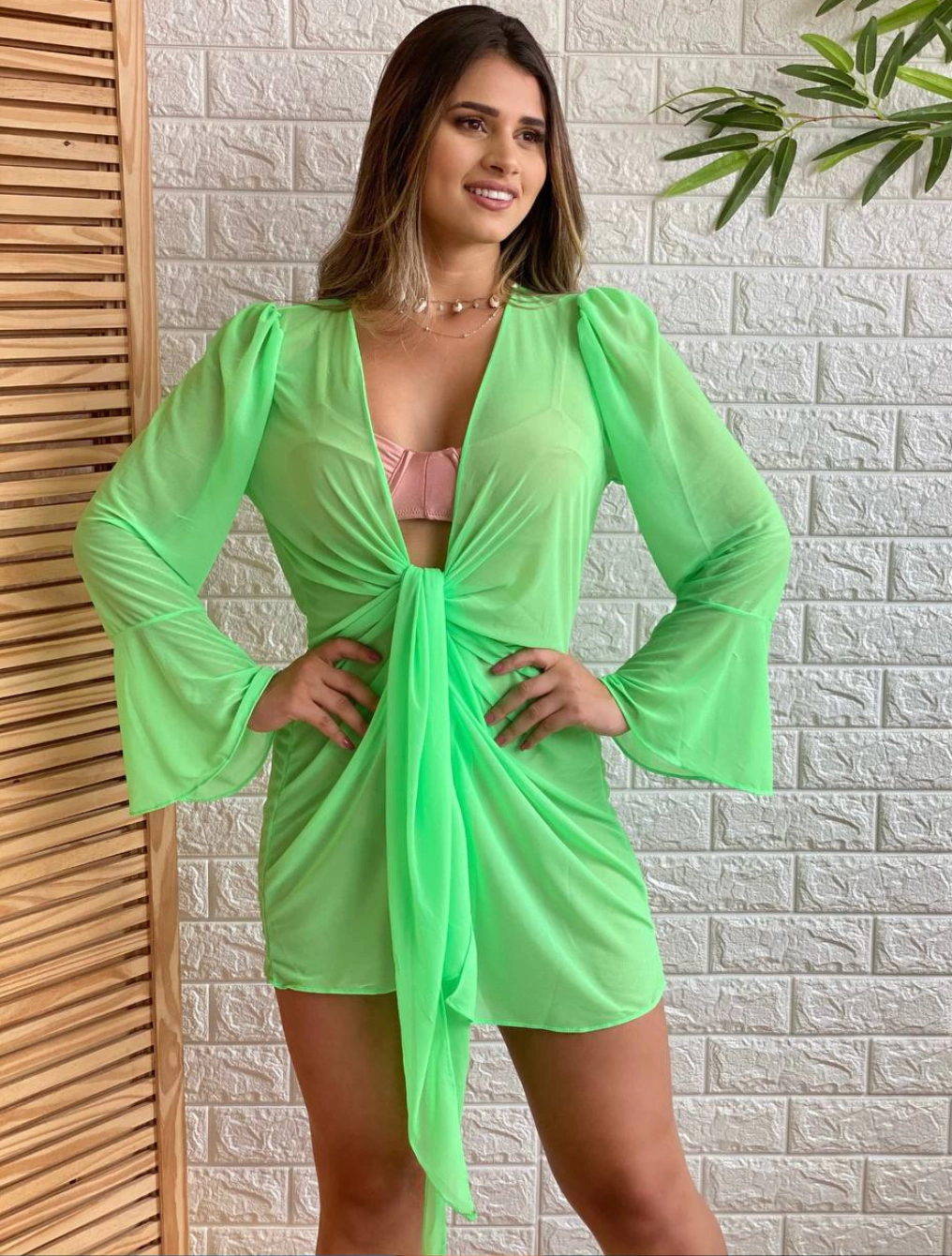 Saída Curta Manga Flare Com Transparência Beach Sun | Verde Neon