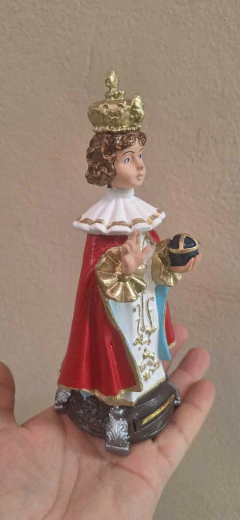 Menino Jesus de Praga de látex 18 cm na internet