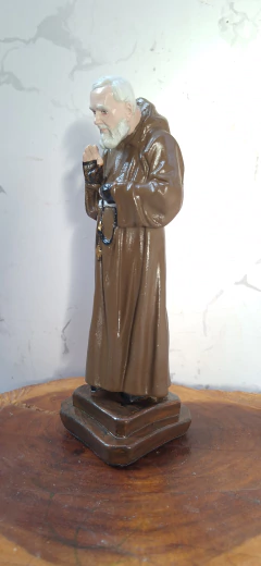 São Padre Pio 20 cm - gesso - loja online