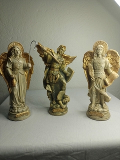Trio Arcanjos - Imitação de pedra 20 cm