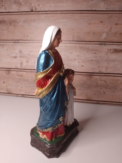 Nossa Senhora Maria passa na frente 20 cm - látex na internet