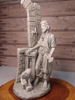 São José trabalhando 30 cm gesso maciço