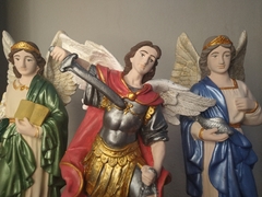 Trio Arcanjos (São Miguel, São Rafael e São Gabriel) 30 cm - comprar online