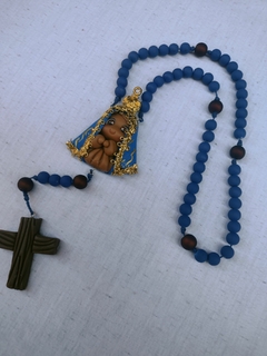 Terço biscuit Nossa Senhora Aparecida - loja online
