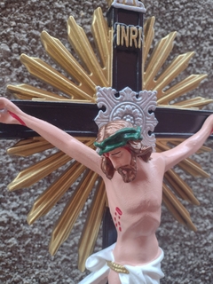 Crucifixo -látex inquebrável c/ base 57 cm - comprar online