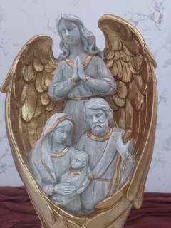 Sagrada família com o Anjo 32 cm na internet