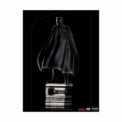 The Batman - Art Scale 1/10 - Iron Studios na internet