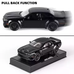 Die Cast Model - Alloy Model - Dodge Challenger Hellcat Pull Back Escala 1:32 - (cópia) - loja online
