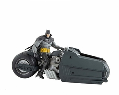 Batcycle: White Knight - DC Multiverse - McFarlane - loja online