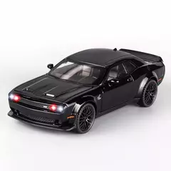 Die Cast Model - Alloy Model - Dodge Challenger Hellcat Pull Back Escala 1:32 - (cópia) - Gibi Maniacos