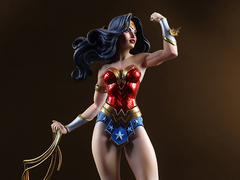 [Pré-venda] Woman (J. Scott Campbell), Cover Girls of the DC Universe Wonder - 1/8 Scale - Limited Edition - McFarlane - comprar online