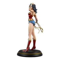 Imagem do [Pré-venda] Woman (J. Scott Campbell), Cover Girls of the DC Universe Wonder - 1/8 Scale - Limited Edition - McFarlane