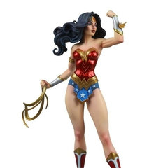 [Pré-venda] Woman (J. Scott Campbell), Cover Girls of the DC Universe Wonder - 1/8 Scale - Limited Edition - McFarlane na internet