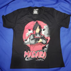T-shirt Naruto - Madara Uchiha na internet