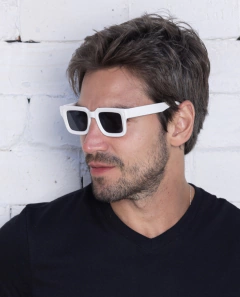 OCULOS ORIGINAL GRIFS