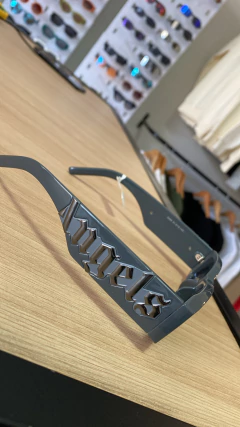 ÓCULOS PALM ANGELS (CHUMBO) na internet