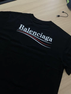 CAMISA BALENCIAGA OVER (IMPORTADA) na internet