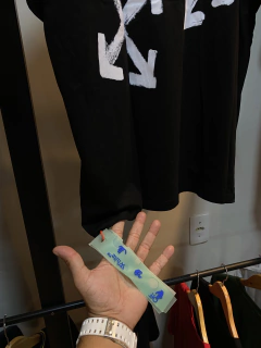 Imagem do CAMISA OFF-WITHE OVERSIZED (IMPORTADA)