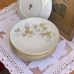 Set x 11 platos postre Noritake modelo "Debonair" 18 cm diametro. Con ribete dorado.