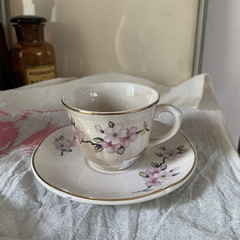 OUTLET Duo Café Harford flor de durazno y ribete dorado. Con bastante craquel y manchas.