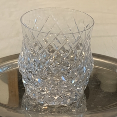 OUTLET Vaso Cristal super tallado. Mini chip en un borde. - comprar online