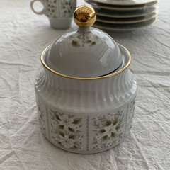 Azucarera porcelana con florcitas y ribete dorado Tsuji