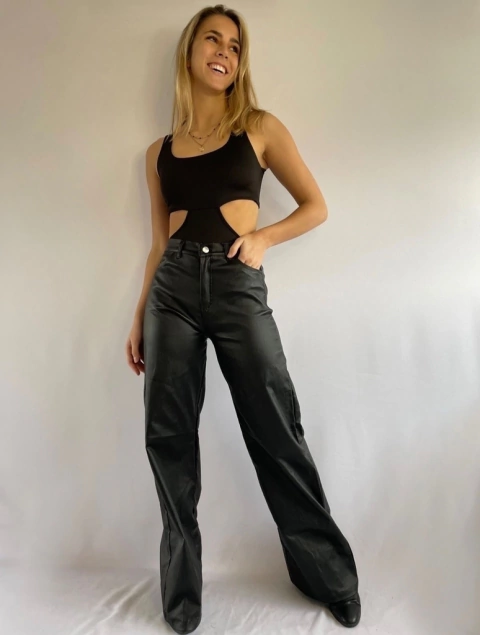 Pantalon Wide Leg Engomado