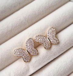 Brinco Borboleta Toda Cravejada - comprar online