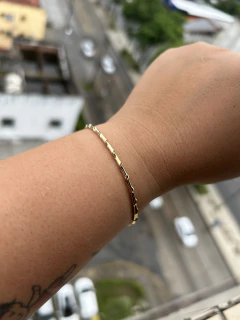 Pulseira Bracelete Torcido - comprar online