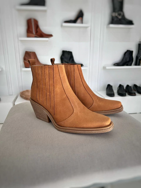 Bota Forlán Suela - comprar online