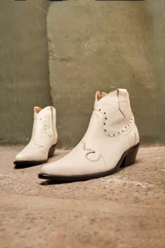 Bota Brisbane Tiza en internet